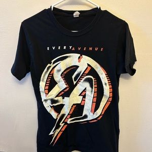 Every Avenue Band Shirt Size Small